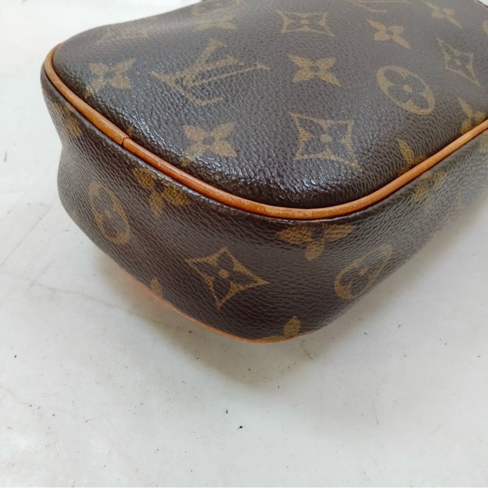 Louis Vuitton Monogram Canvas Brown and Tan Crossbody Belt Bag - Picture 4 of 9